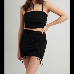 Popular 21 Size M - Black Ruched 2 Piece Set